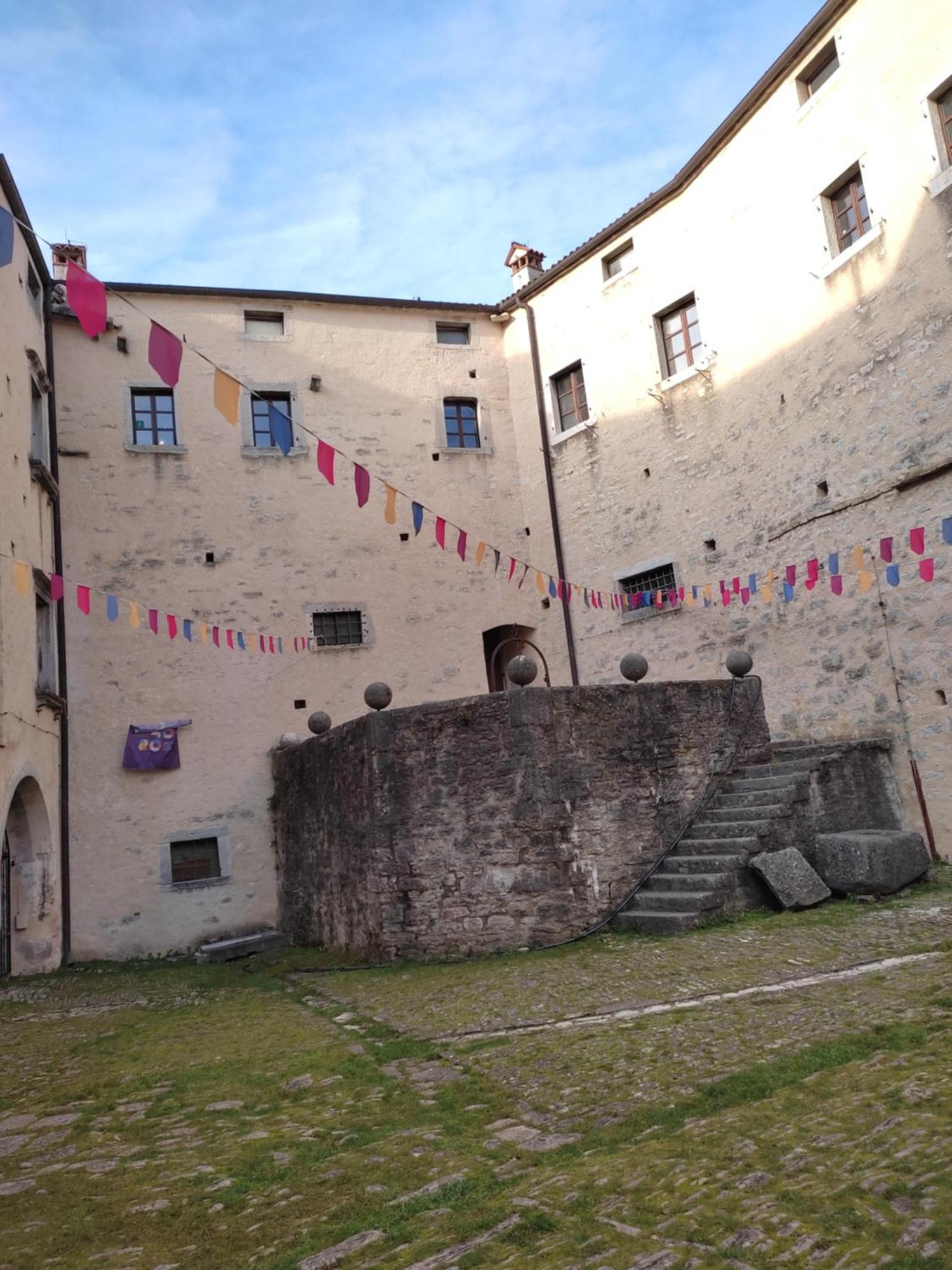 Studio Apartman Bari Buzet Exterior photo